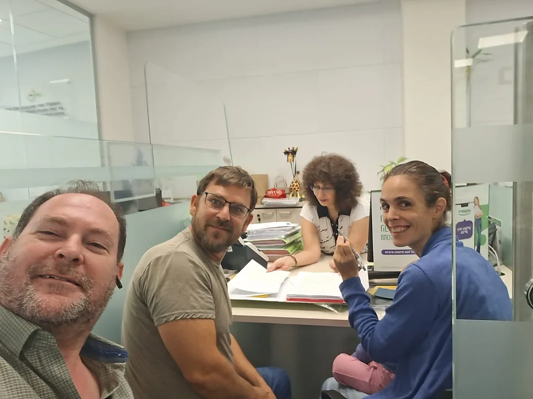 פגישת ייעוץ משכנתא עם לקוחות